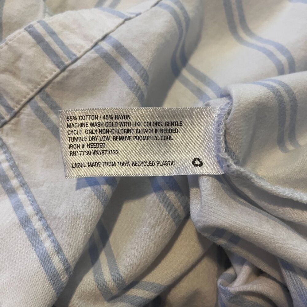Women's 1X White & Blue Striped Button Up Blouse - Picture 5 of 7